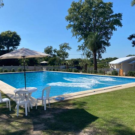 Cabanas Islas Malvinas Paso de la Patria Exterior foto